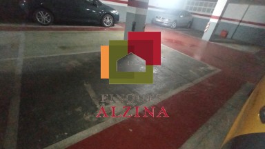 ¡Plaza de Parking en Pubilla Casas!