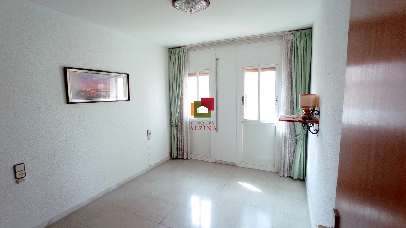 ¡Bienvenidos a esta maravillosa casa en venta en el Pedró!