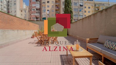 Espectacular vivienda con gran terraza de 67m2 situada en el Passeig de Sant Gervasi!