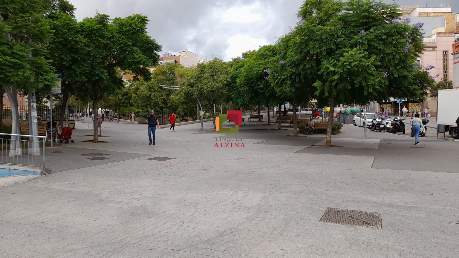 PLAZA DE PARQUIN EN VENTA