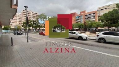 PLAZA DE PARQUIN EN VENTA