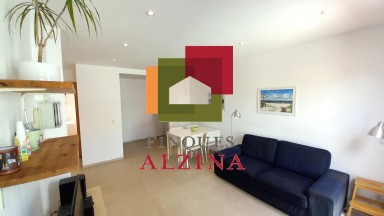 Ático Reformado con Doble Terraza en Pubilla Casa