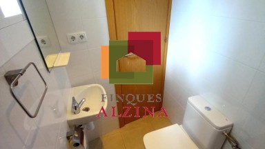 Ático Reformado con Doble Terraza en Pubilla Casa