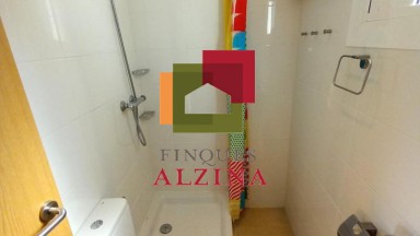 Ático Reformado con Doble Terraza en Pubilla Casa