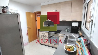 Luminoso piso con encanto