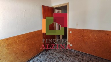 Vivienda con extraordinario patio