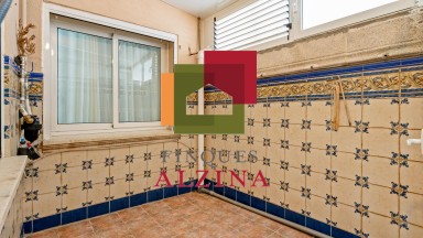 Piso con terraza - solárium privado