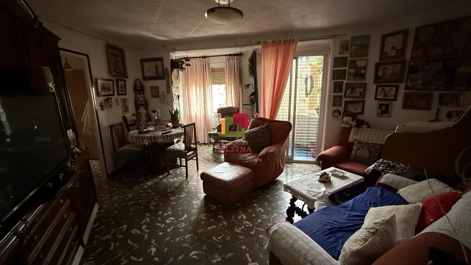 Edificio en venta en bloque