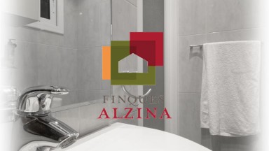 Ático con terraza en venta