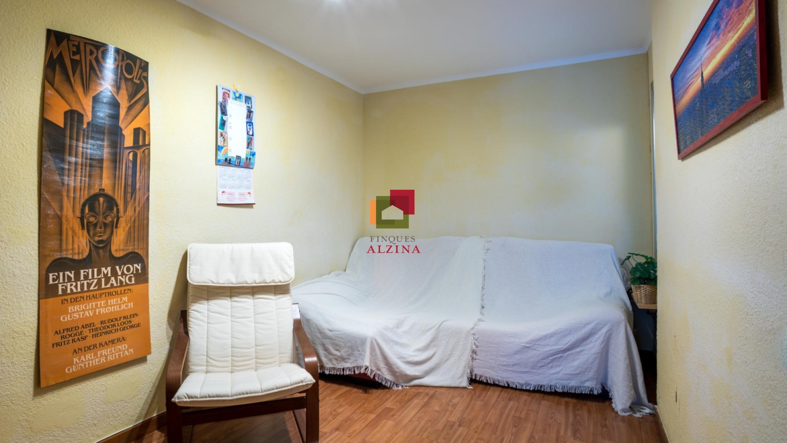 ON LA LLUM ET DONA LA BENVINGUDA CADA DIA