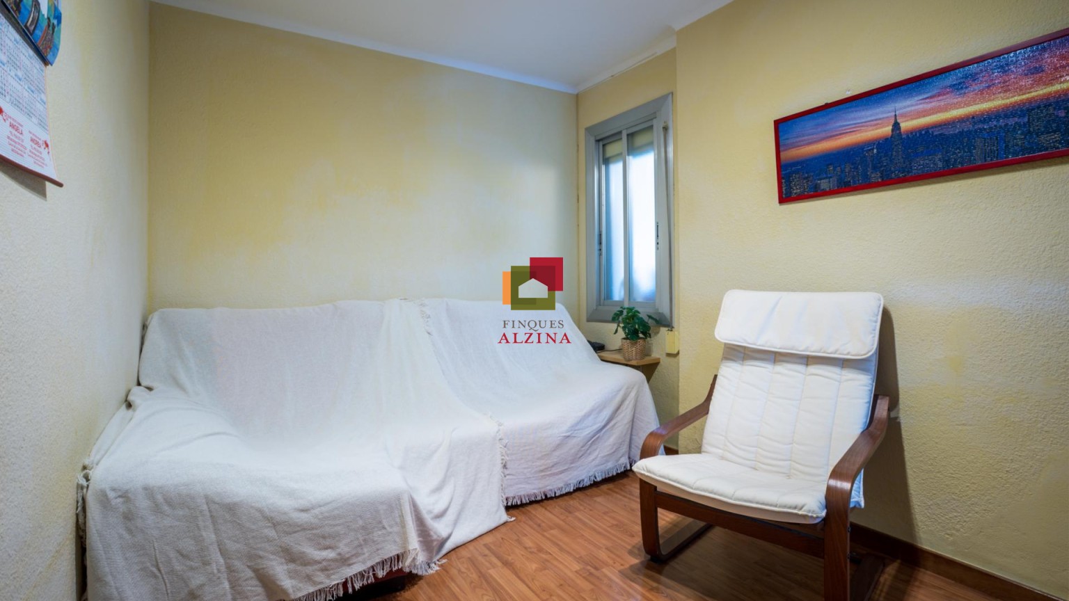 ON LA LLUM ET DONA LA BENVINGUDA CADA DIA