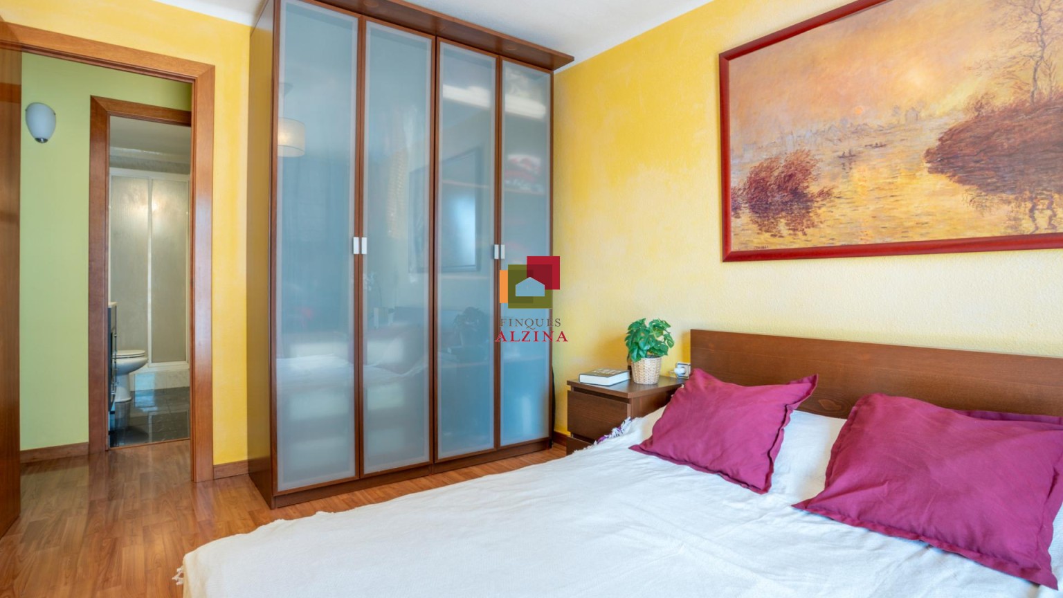 ON LA LLUM ET DONA LA BENVINGUDA CADA DIA