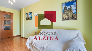 ON LA LLUM ET DONA LA BENVINGUDA CADA DIA