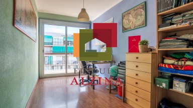 ON LA LLUM ET DONA LA BENVINGUDA CADA DIA