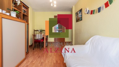 ON LA LLUM ET DONA LA BENVINGUDA CADA DIA