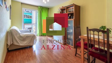 ON LA LLUM ET DONA LA BENVINGUDA CADA DIA