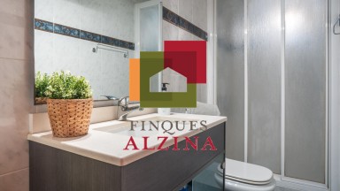 ON LA LLUM ET DONA LA BENVINGUDA CADA DIA