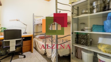 Encantador pis lluminós a Esplugues: comoditat i potencial a cada racó