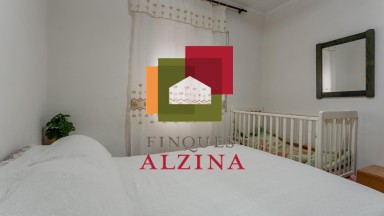 Encantador pis lluminós a Esplugues: comoditat i potencial a cada racó