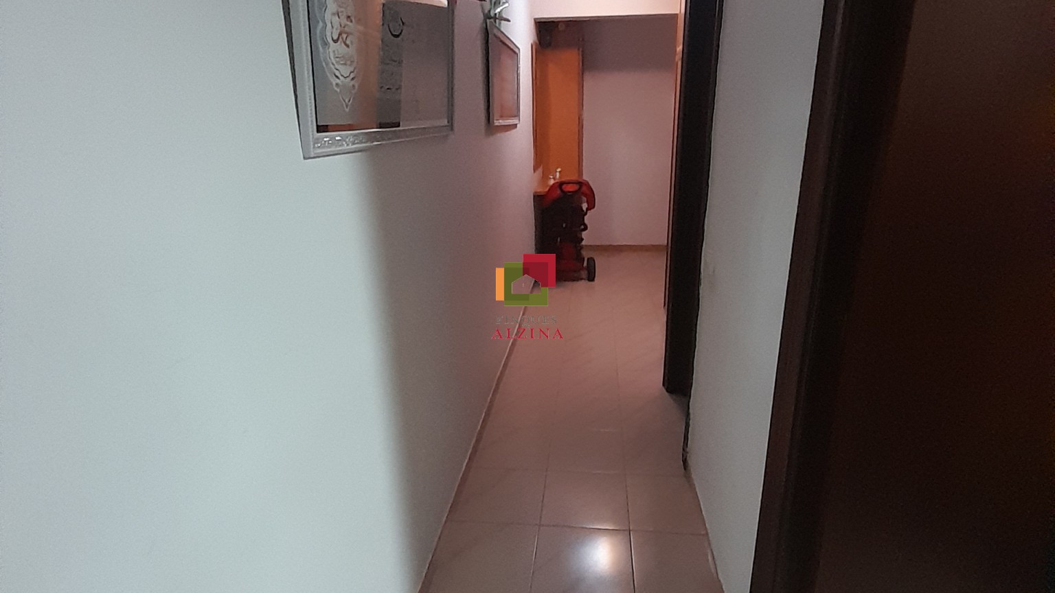 INVERSIÓN CON RENTABILIDAD | Piso con inquilinos en Pubilla Cases