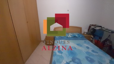 INVERSIÓN CON RENTABILIDAD | Piso con inquilinos en Pubilla Cases