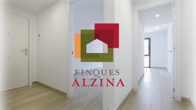 Luminoso piso con balcón y excelentes calidades en Collblanc