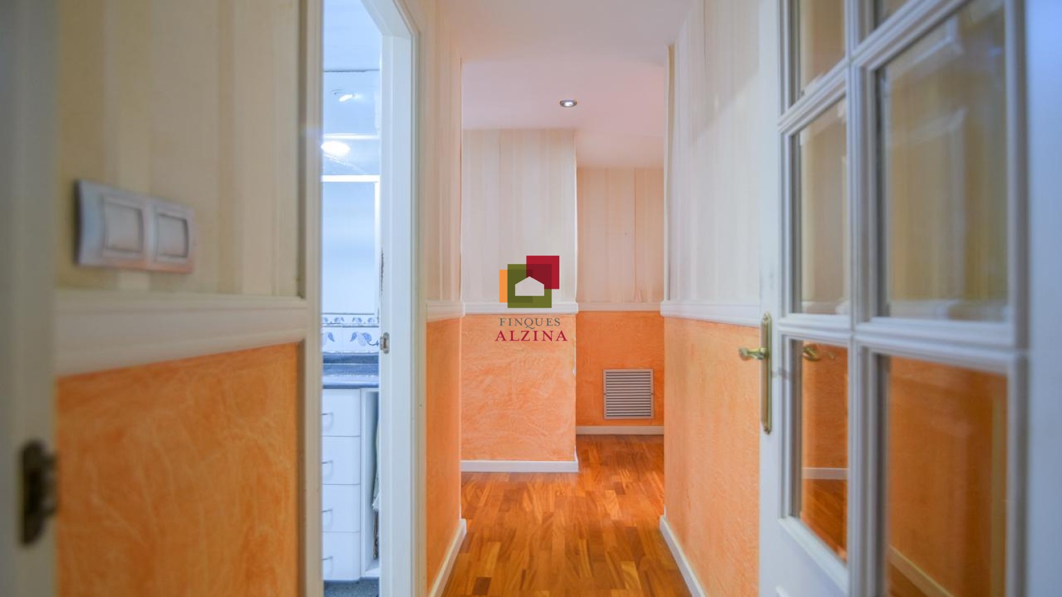 EXPECTACULAR PISO CON TERRAZA PRIVADA