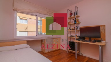 EXPECTACULAR PISO CON TERRAZA PRIVADA