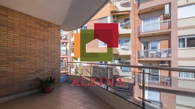 EXPECTACULAR PISO CON TERRAZA PRIVADA