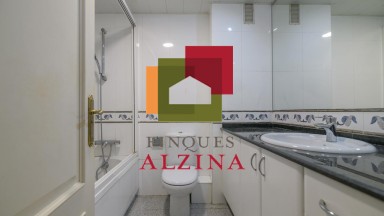 EXPECTACULAR PISO CON TERRAZA PRIVADA