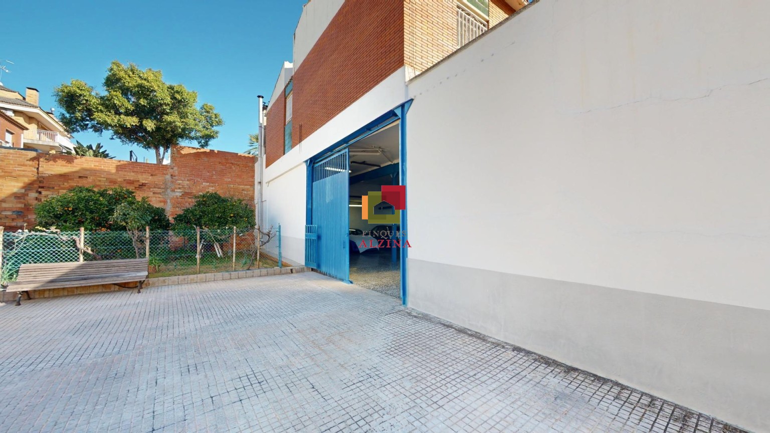 UNA CASA AMPLIA PARA VIVIR, DISFRUTAR Y SOÑAR