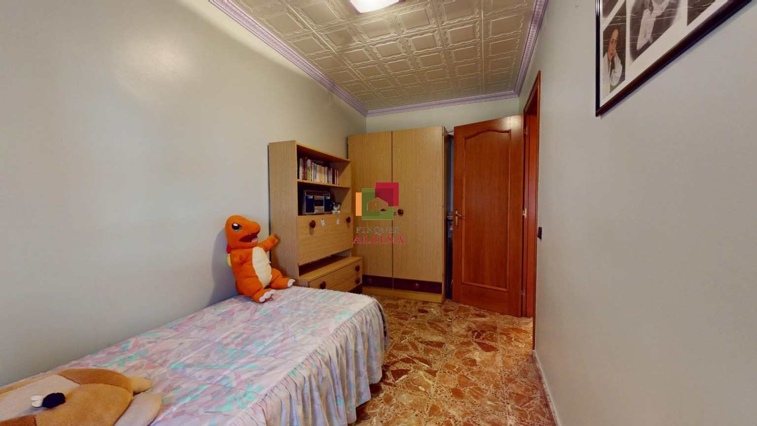 UNA CASA AMPLIA PARA VIVIR, DISFRUTAR Y SOÑAR