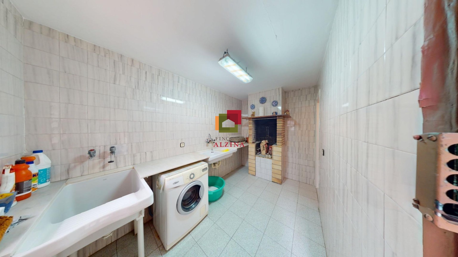 UNA CASA AMPLIA PARA VIVIR, DISFRUTAR Y SOÑAR