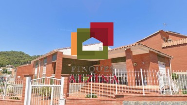 UNA CASA AMPLIA PARA VIVIR, DISFRUTAR Y SOÑAR