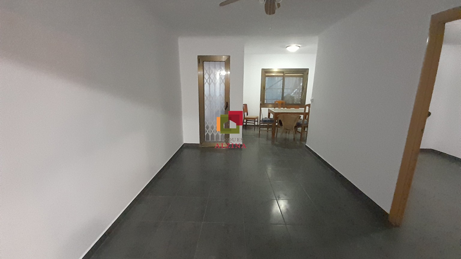 PLANTA BAJA CON PATIO AMPLIO