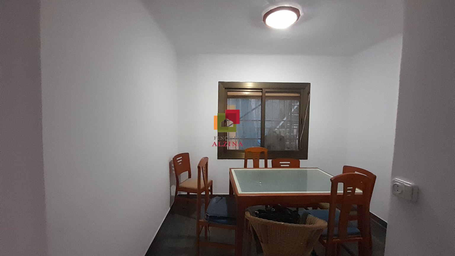 PLANTA BAJA CON PATIO AMPLIO
