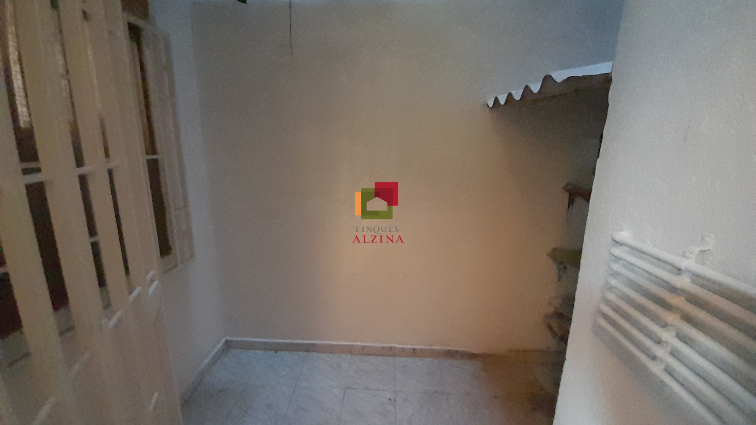 PLANTA BAJA CON PATIO AMPLIO