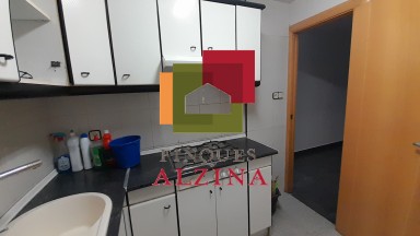 PLANTA BAJA CON PATIO AMPLIO