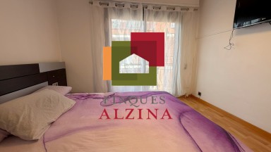 LLUMINÓS PIS REFORMAT AMB BALCÓ AL COSTAT DE RAMBLA JUST OLIVERES