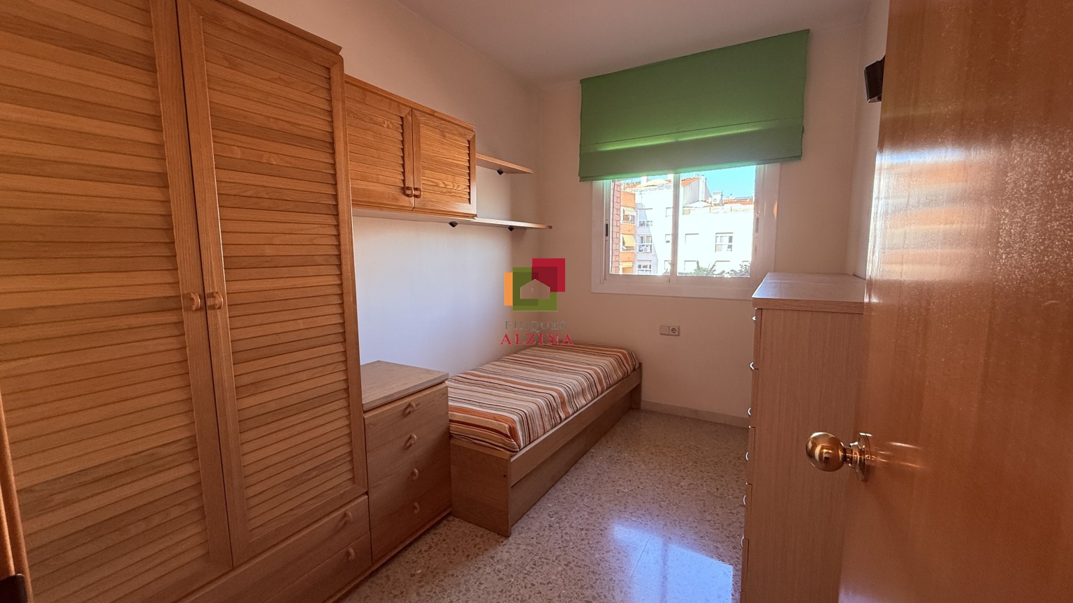 PIS LLUMINÓS AMB BALCÓ EN UNA DE LES MEJORES ZONES DE CORNELLÀ.