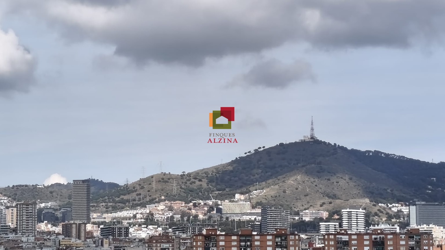 UN HOGAR PARA SENTIR, COMPARTIR Y CRECER