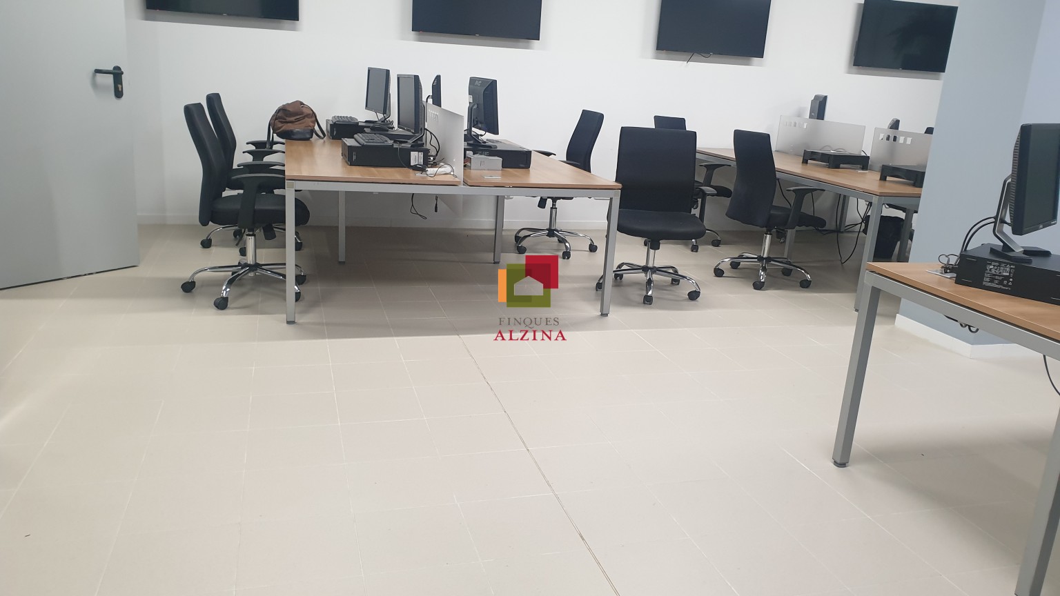 Donde nacen los proyectos grandes – Local premium en Esplugues