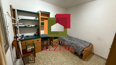 VIVE EN UNA DE LAS ZONAS MEJOR COMUNICADAS DE CORNELLÀ.