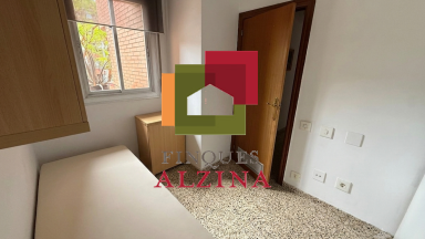 VIVE EN UNA DE LAS ZONAS MEJOR COMUNICADAS DE CORNELLÀ.