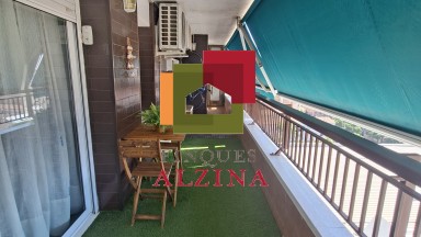 IMMOBLE DE 4 HABITACIONS ACTUALMENT 3, LLUM, AMPLITUD I UNA TERRASSA PER VIURE CADA MOMENT.
