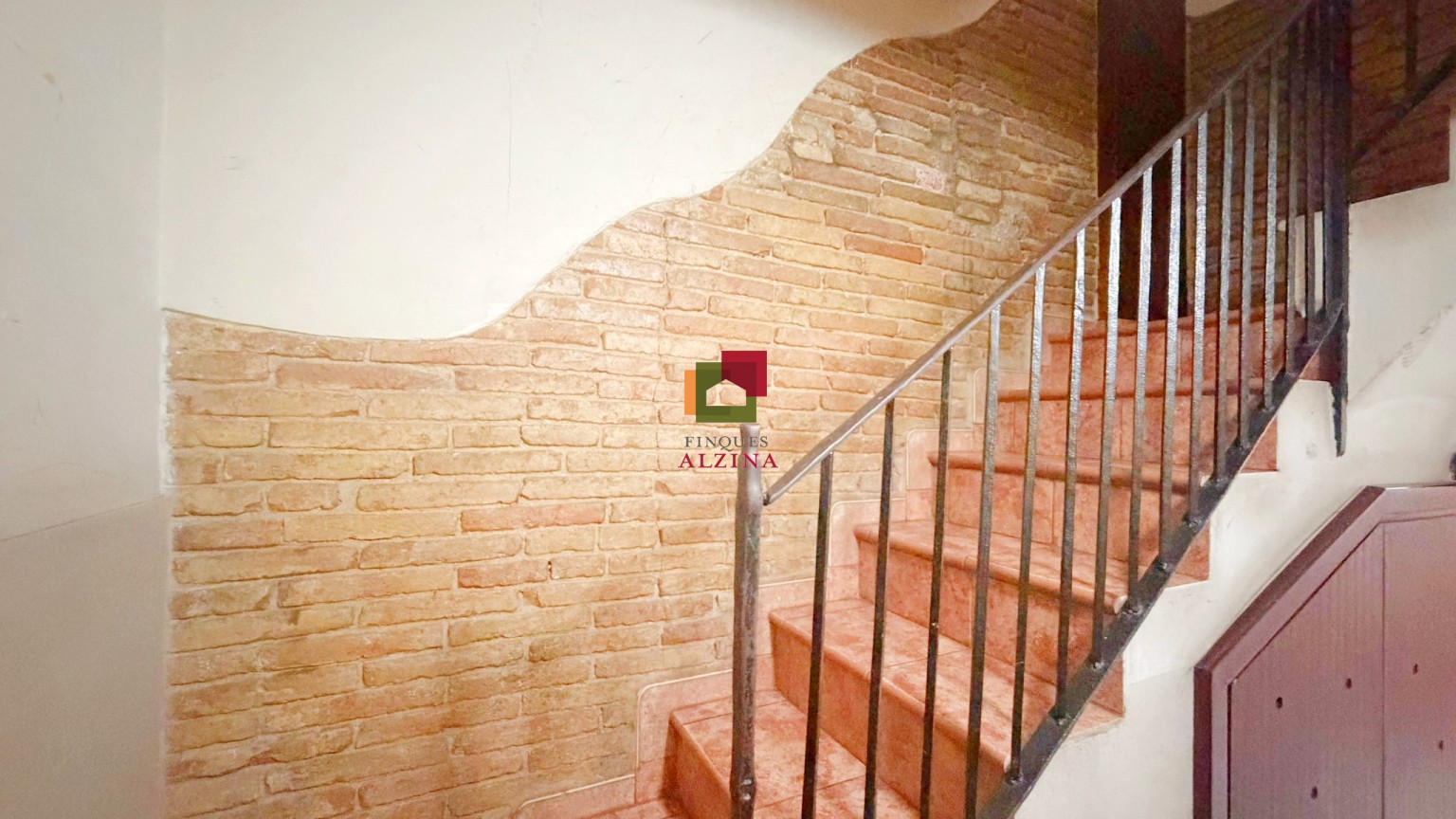 ESPECTACULAR LOFT DE DISEÑO REFORMADO ¡LISTO PARA ENTRAR A VIVIR!