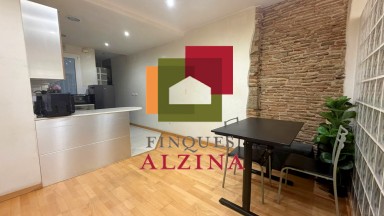 ESPECTACULAR LOFT DE DISEÑO REFORMADO ¡LISTO PARA ENTRAR A VIVIR!