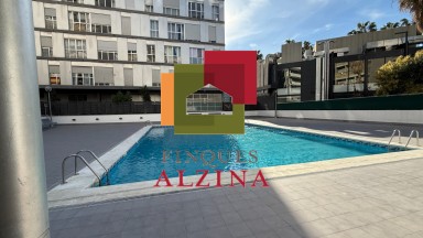 Pis lluminós a Sants-Montjuïc amb ben situat