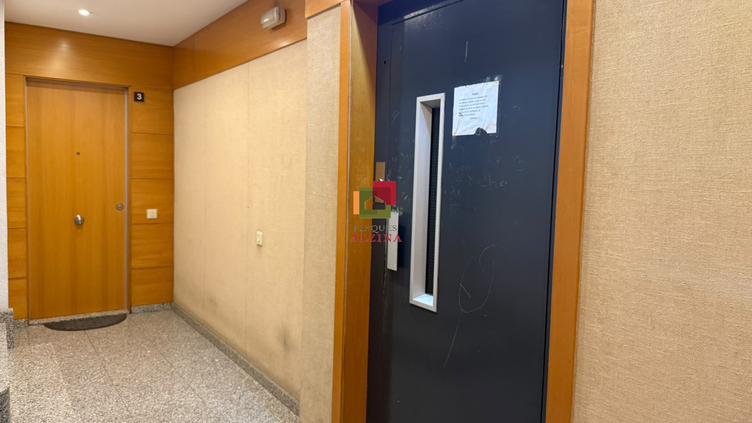 LA TEVA NOVA VIDA COMENÇA AQUÍ: PIS AMB PISCINA A CORNELLÀ-RIERA.