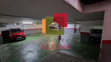 LOCAL DE 386 m² EN VENDA A COLLBLANC – GARATGE EN FUNCIONAMENT AMB GUAL